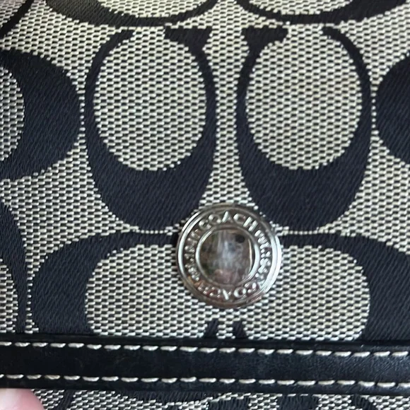 Coach wallet - Picture 2 of 5